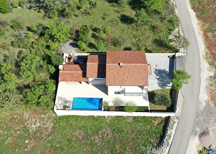 Marina, No 2 アパート *