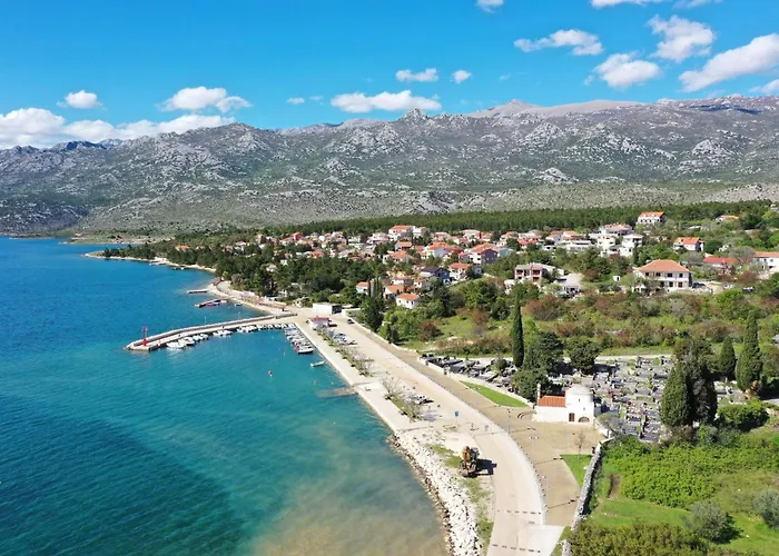 Marina, No 2 Διαμέρισμα *